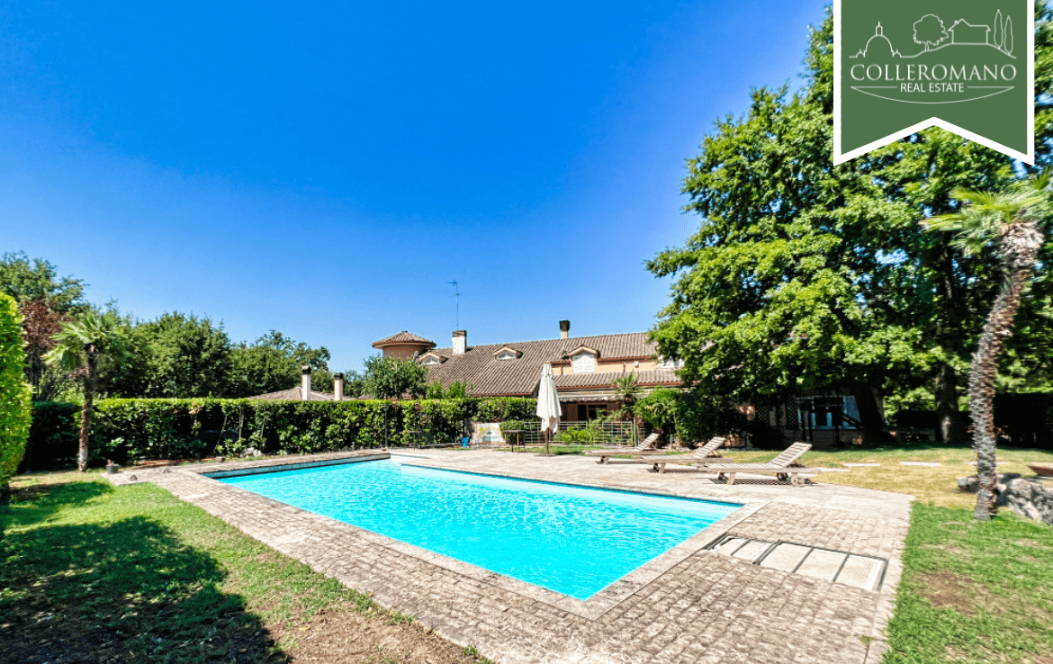 elegante villa bifamiliare