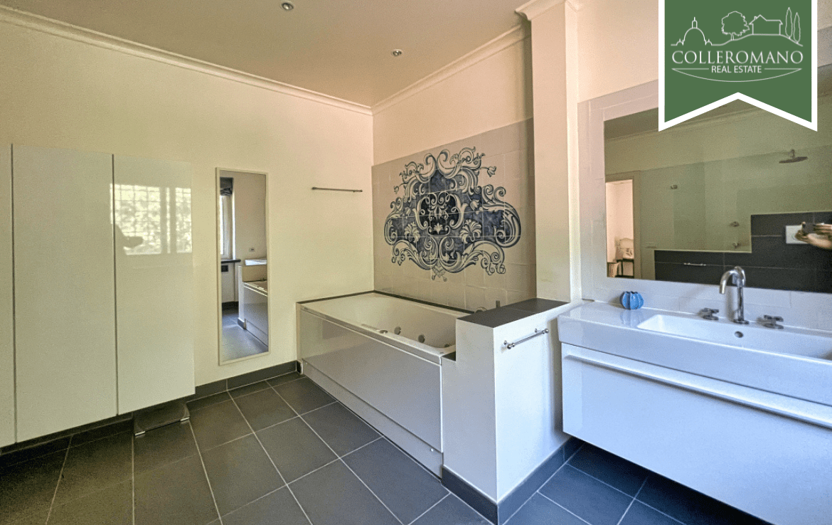 elegante villa bifamiliare